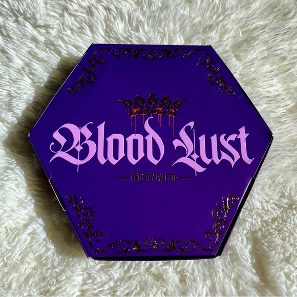 Jeffree Star Cosmetics- Blood Lust - Picture 5 of 10